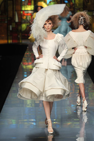 John Galliano’s haute-couture collection for “Christian Dior”, spring-summer 2009.
