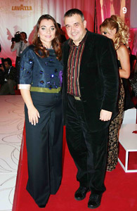 Любомир Стойков заедно с Франческа Лаваца на премиерата на новия календар във Версайския дворец – октомври 2007 година.