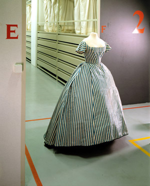 Striped dress from green crinoline from 1865