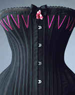Corsets of Hussein Chalayan, exposed in the museum in Kyoto during the exhibition „Visions of the body”