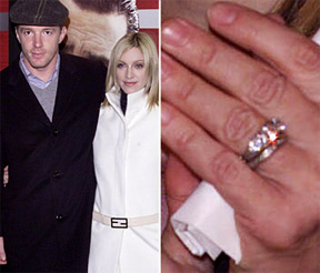 The director Guy Ritchie adds something by himself to the ring with which he proposes marriage to Madonna