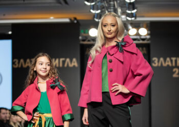 ЗЛАТНА ИГЛА 2024: РАЗКОШНО РЕВЮ И БЛЯСЪК НА МОДНИЯ ПОДИУМ
