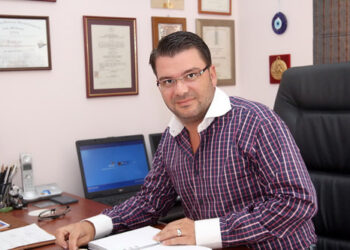 “KWIAT” НИ ПРАВИ КРАСИВИ ЗА КОЛЕДА