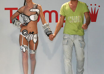 ТРИУМФ НА МЛАДИТЕ БЪЛГАРСКИ ДИЗАЙНЕРИ