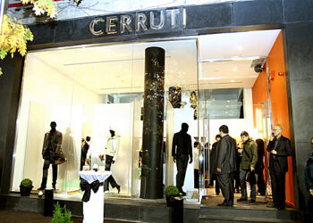 ГРАНДИЗНО ОТКРИВАНЕ НА “CERRUTI EXCLUSIVE BOUTIQUE”