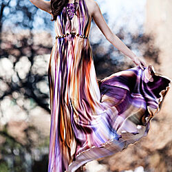 АРИСТОКРАТИЧНА ЖЕНСТВЕНОСТ В СТИЛ “ДОЛЧЕ ВИТА”