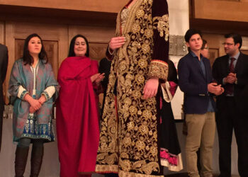 ВИСША МОДА И ДИЗАЙН ОТ ПАКИСТАН