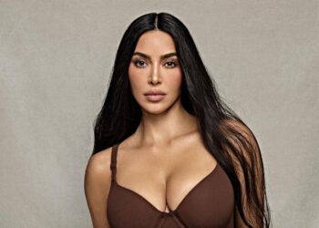 NIKE ОБЕДИНЯВА СИЛИ С МАРКАТА НА КИМ КАРДАШИЯН