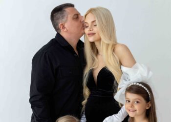 Топмоделът Вероника Стефанова: „Майчинството и модата вървят ръка за ръка!“