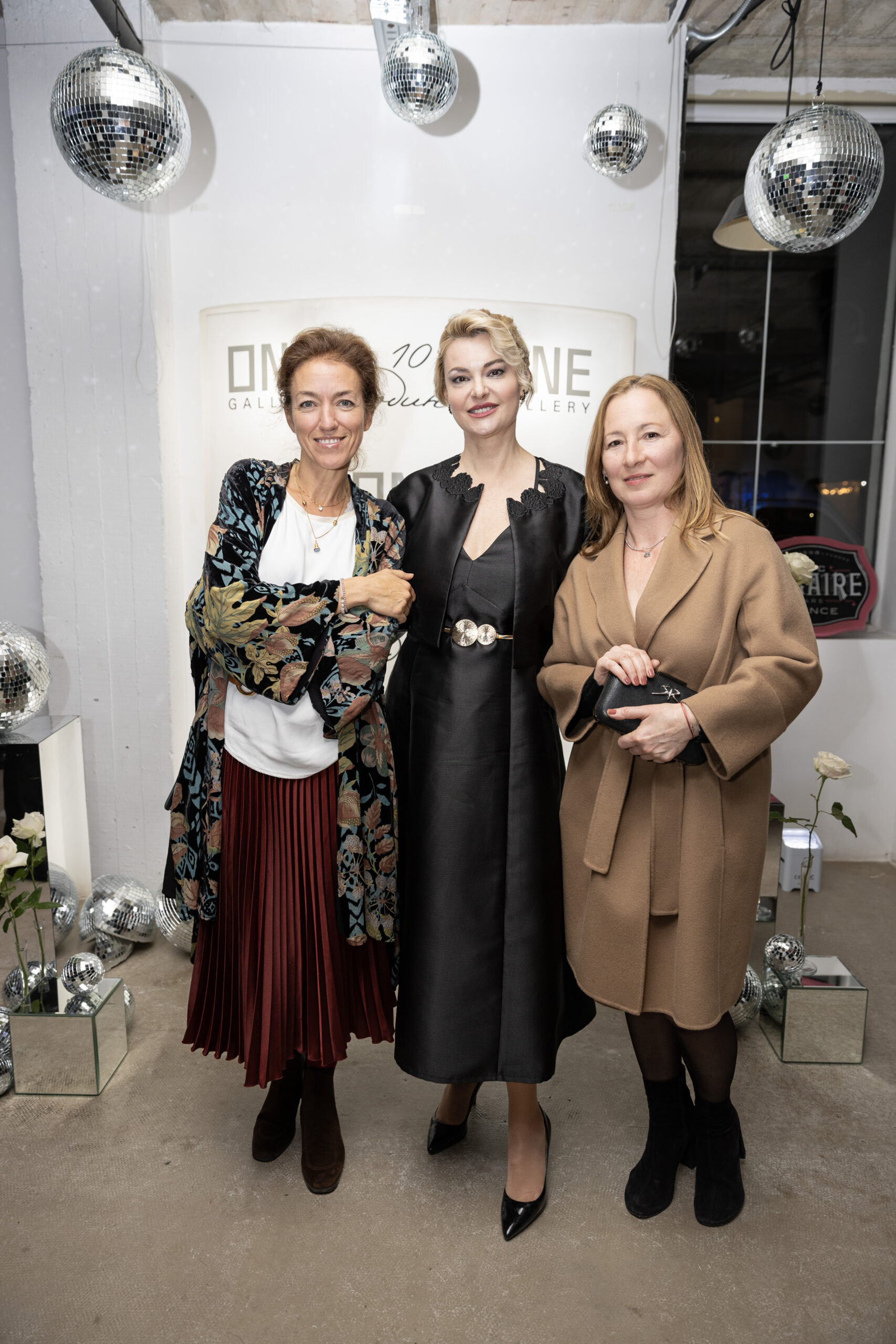 Десислава Зафирова (в средата). Фото: Алма комуникация / Петър Станев