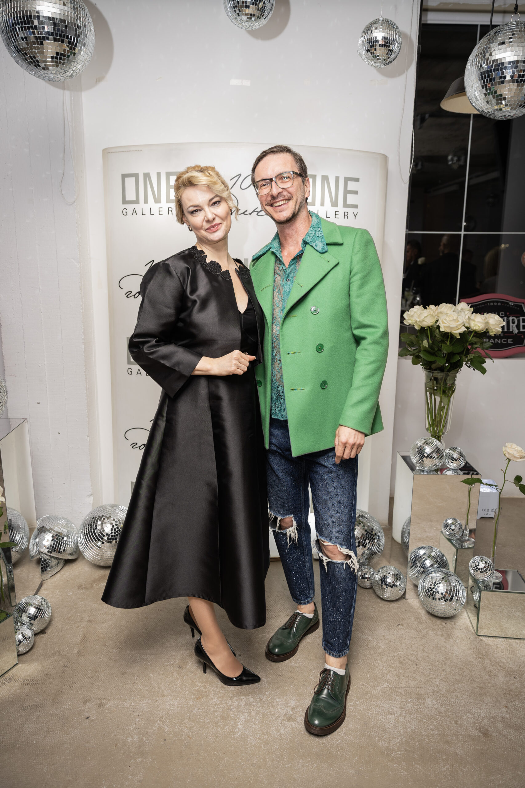 Десислава Зафирова (ляво). Фото: Алма комуникация / Петър Станев