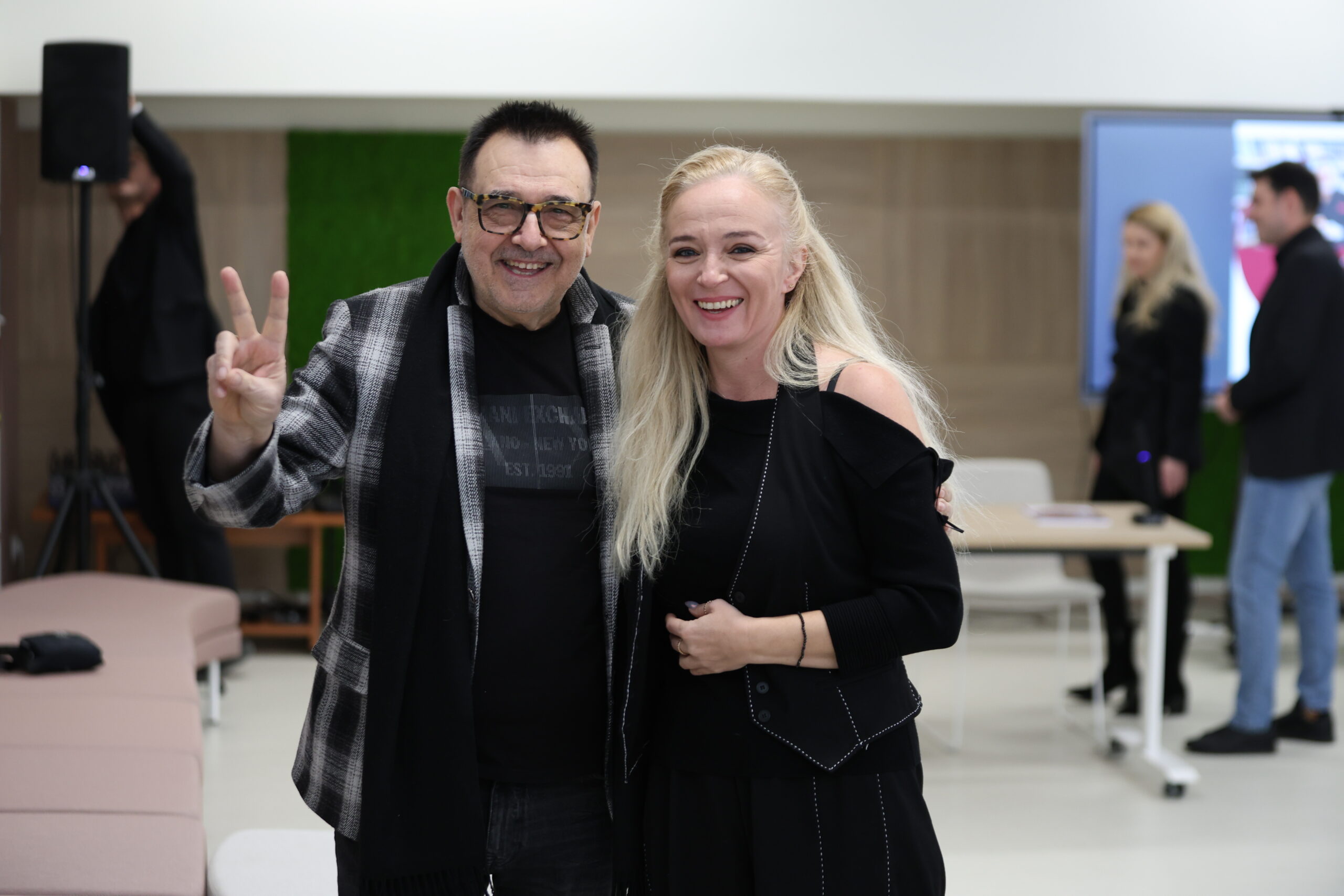 Проф. д.н. Любомир Стойков и Гена Трайкова. Фото: Алма комуникация / Петър Станев