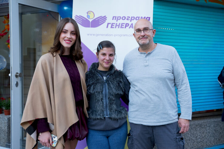 Ивет Бианки подари дизайнерска рокля на абитуриентка от „Програма Генерация“