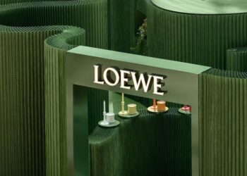 Loewe пропуска мъжкия моден сезон в Париж през януари