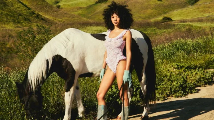 Syrn на Сидни Суини дебютира на фестивалната сцена на Stagecoach