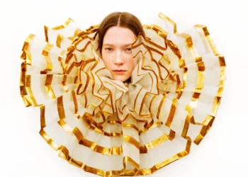 Алесандро Микеле с арт проект за „Валентино“