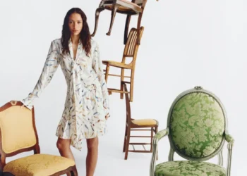 Burberry представи артистична колекция с илюстрациите на Куентин Блейк