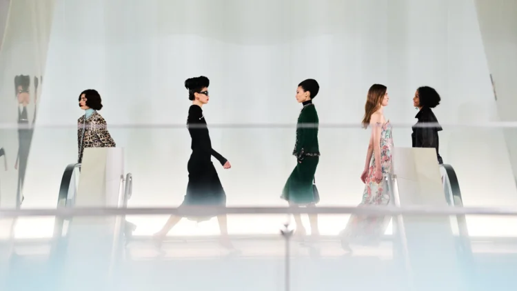 Chanel представи Métiers d’Art 2026 в Сеул